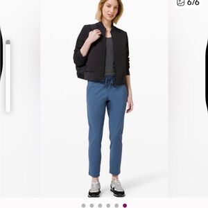Lululemon Athletica on the fly pants